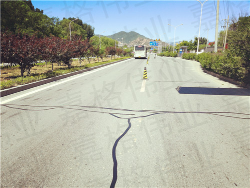 適合城市道路養護的嘉格瀝青路面貼縫帶